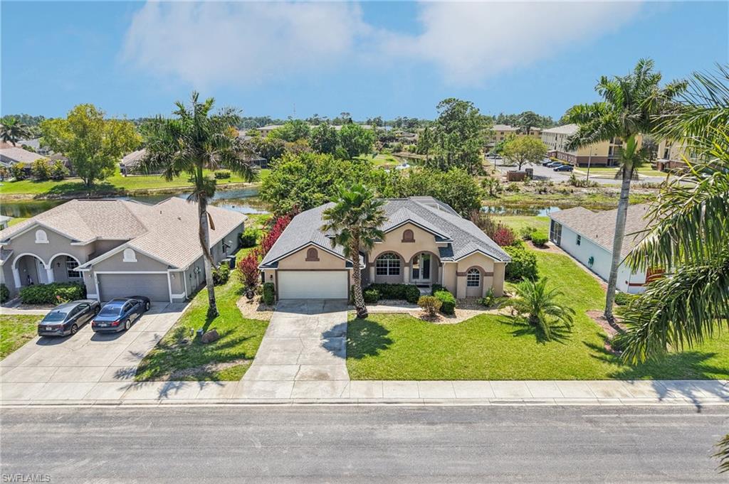 TOWN LAKES - Residential