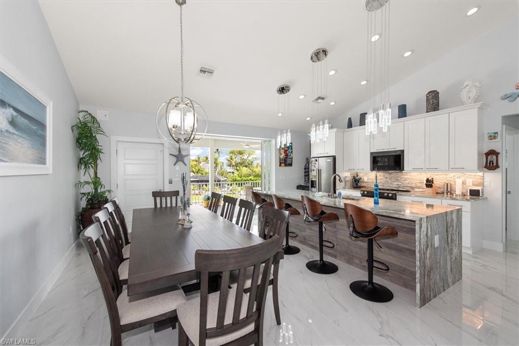 HOLIDAY HEIGHTS - Residential