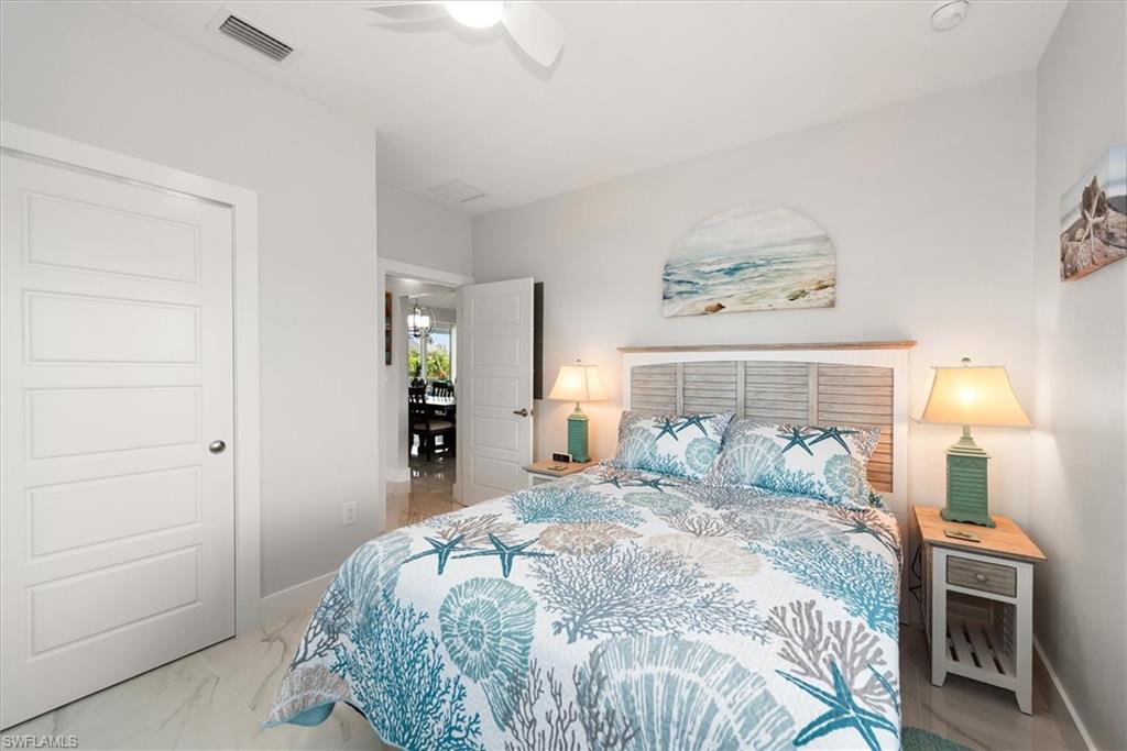 HOLIDAY HEIGHTS - Residential