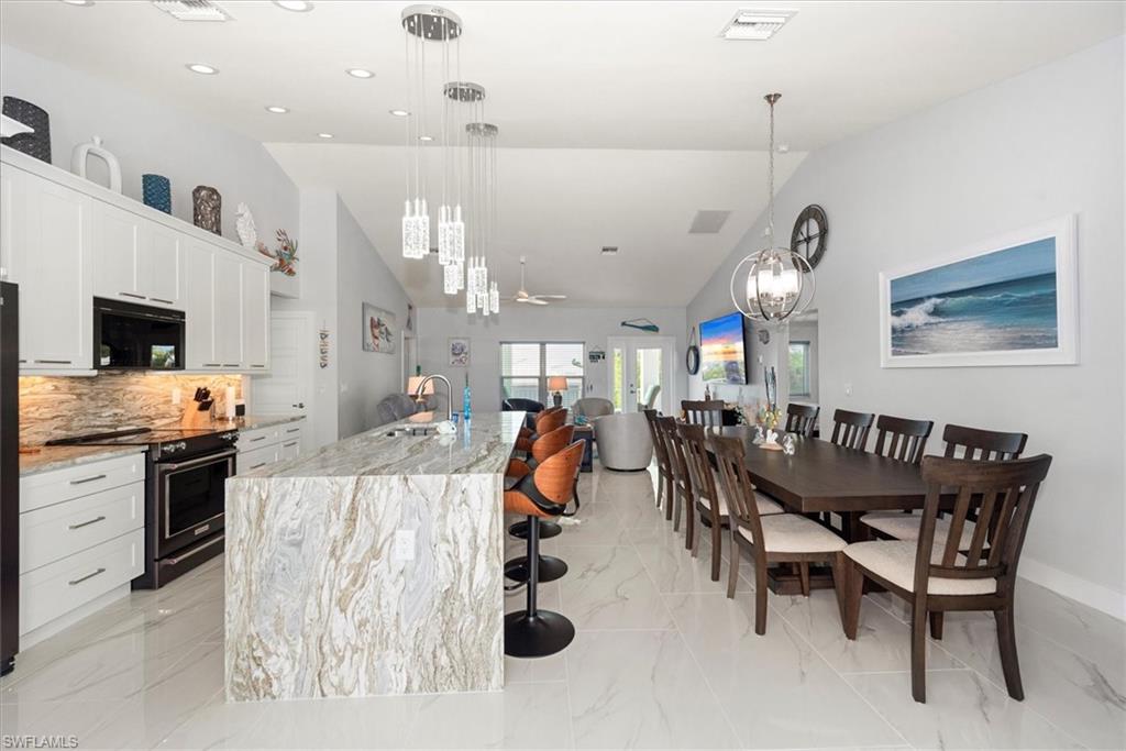 HOLIDAY HEIGHTS - Residential