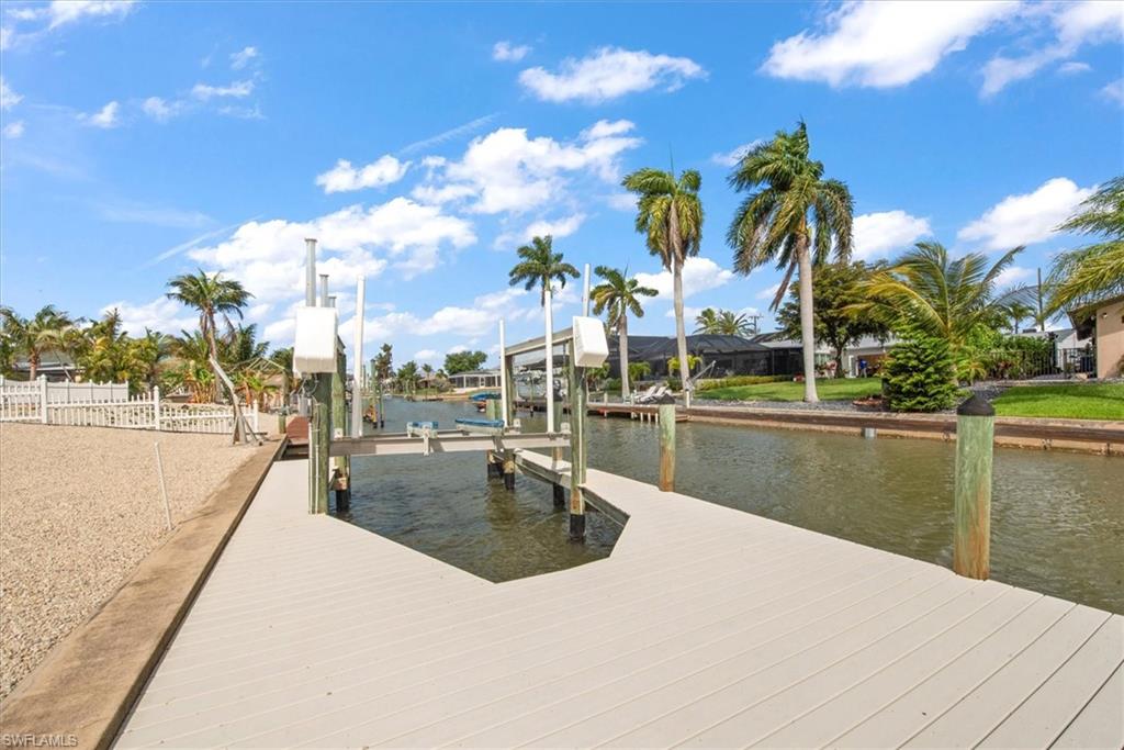 HOLIDAY HEIGHTS - Residential