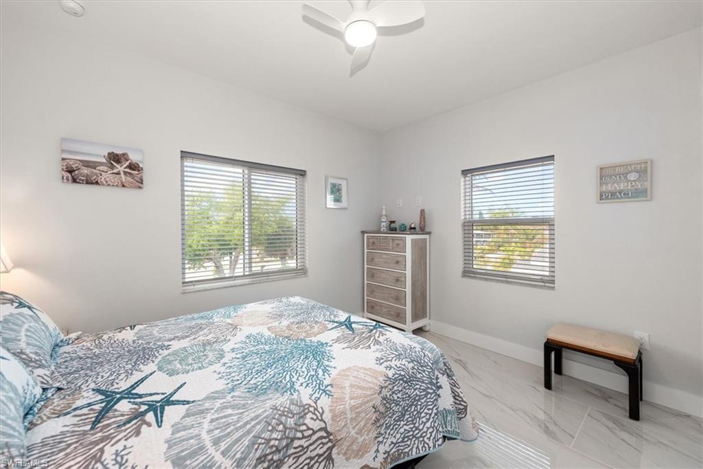 HOLIDAY HEIGHTS - Residential