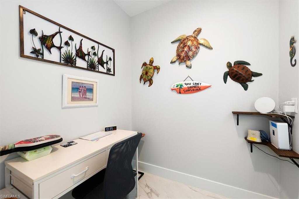 HOLIDAY HEIGHTS - Residential