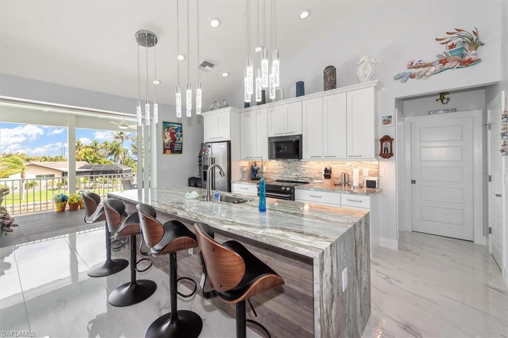 HOLIDAY HEIGHTS - Residential