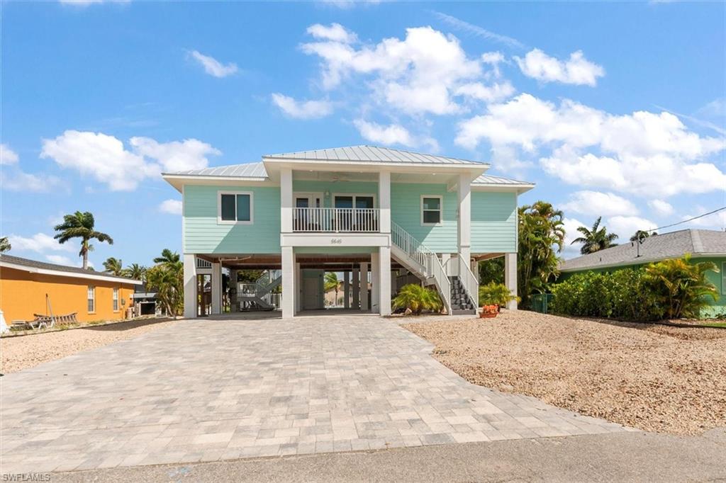 HOLIDAY HEIGHTS - Residential