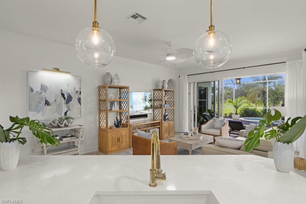 SANDOVAL - Residential