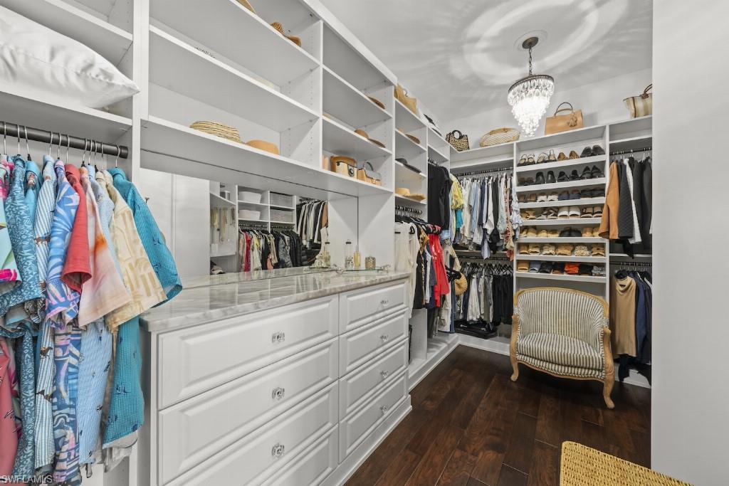 SANDOVAL - Residential