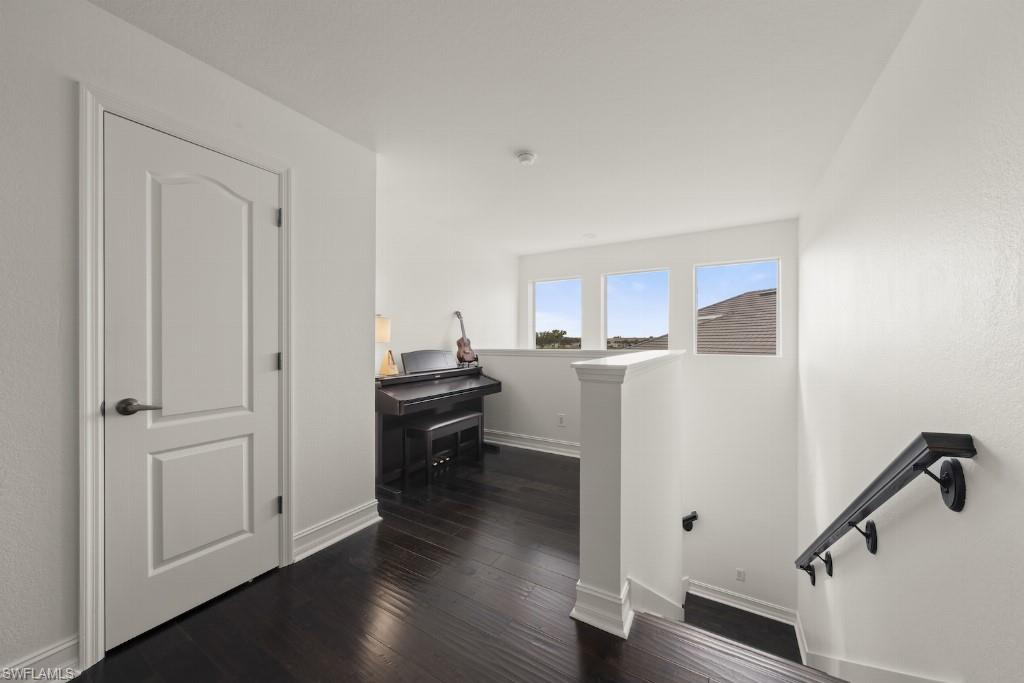 SANDOVAL - Residential