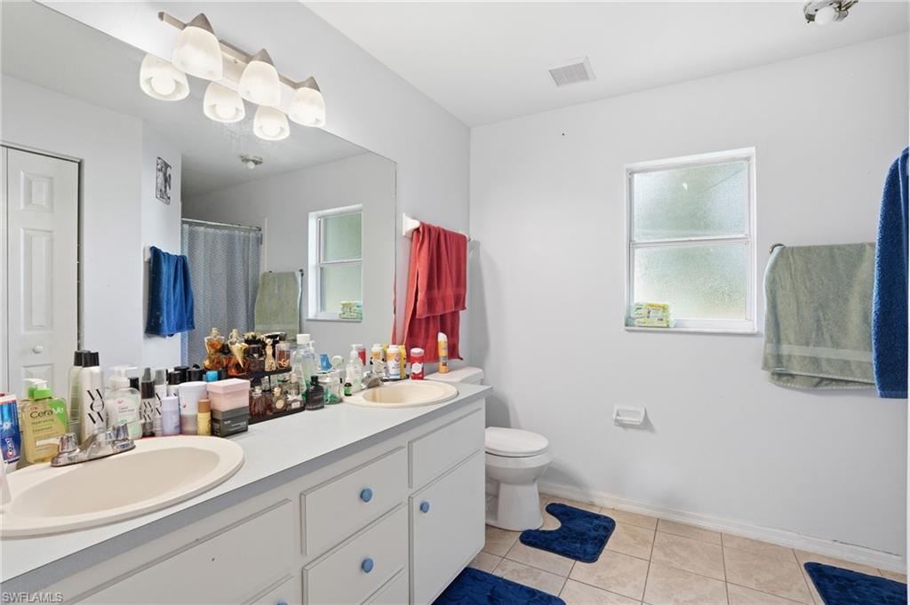 SAN CARLOS PARK - Residential