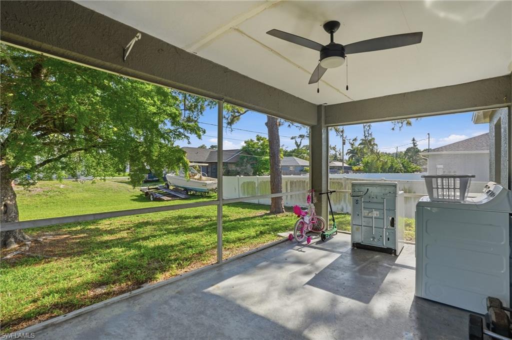 SAN CARLOS PARK - Residential