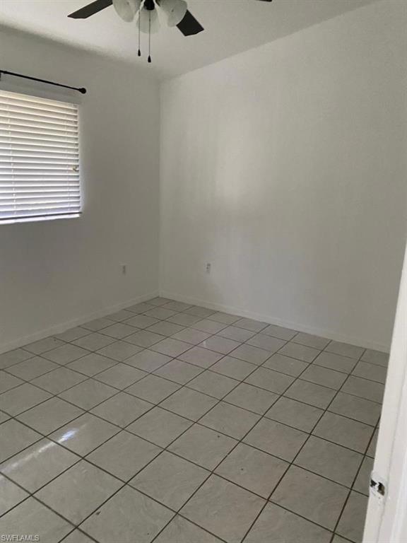 SAN CARLOS PARK - Residential