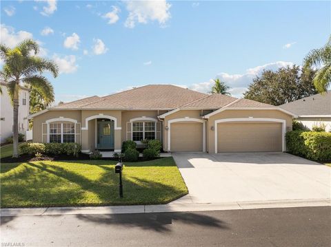Photo of 12715 Aston Oaks DR, FORT MYERS, FL 33912 (MLS # 2025017990) Photo of 12715 Aston Oaks DR, FORT MYERS, FL 33912 (MLS # 2025017990)
