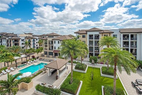 1030 3rd AVE S 504 NAPLES FL 34102