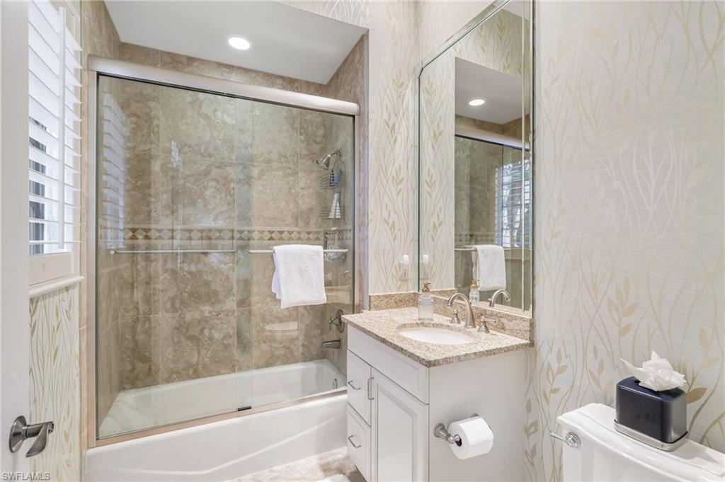 MONTEBELLO - Residential