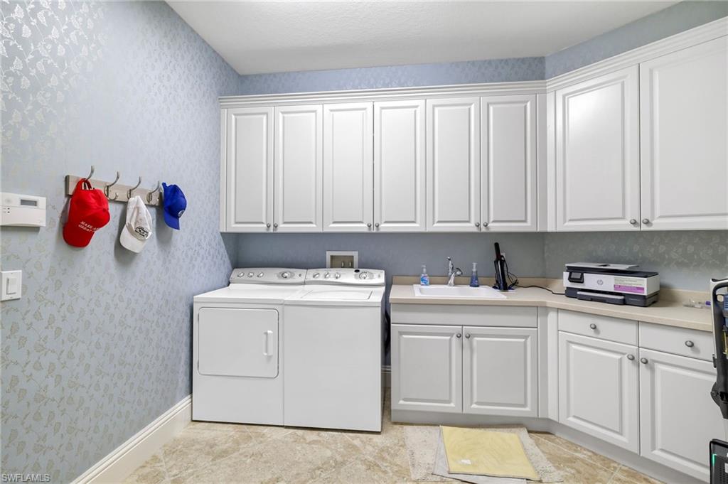 MONTEBELLO - Residential