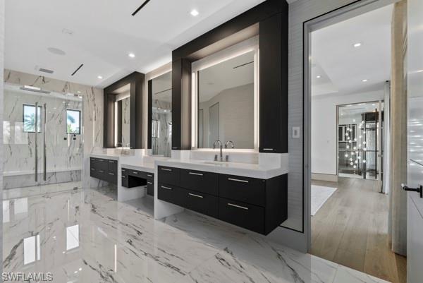 ROYAL HARBOR - Residential