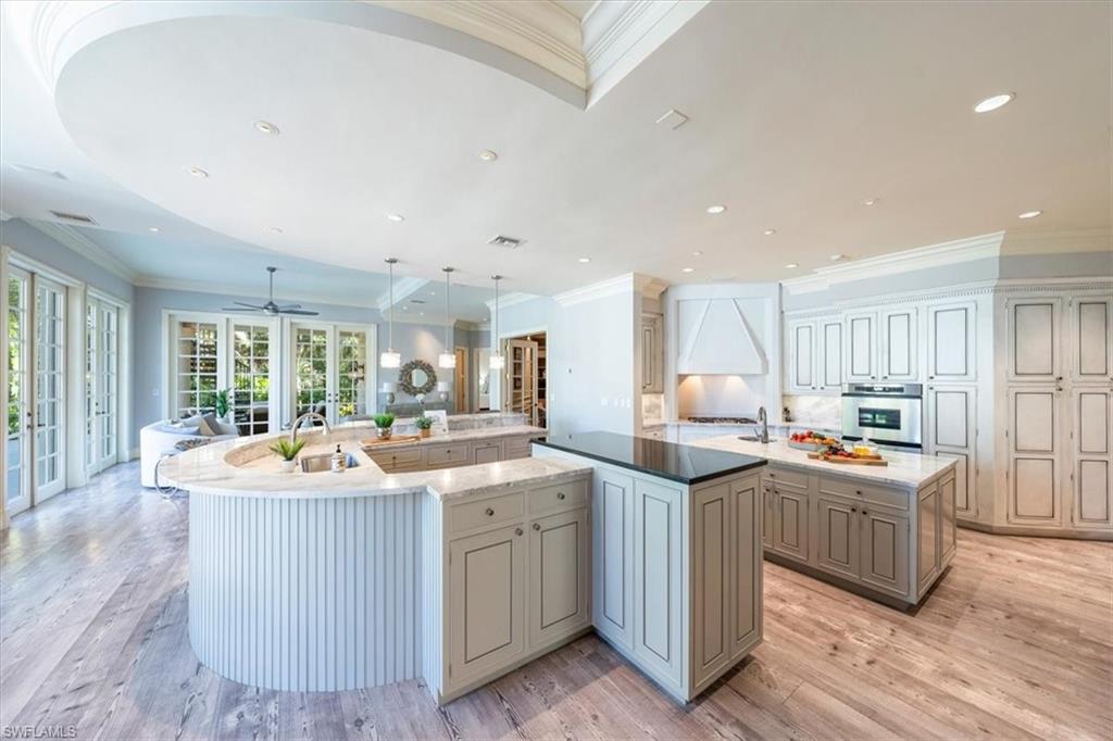 QUAIL WEST - Residential