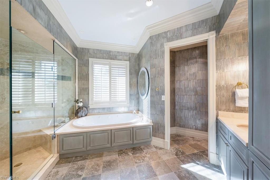 QUAIL WEST - Residential