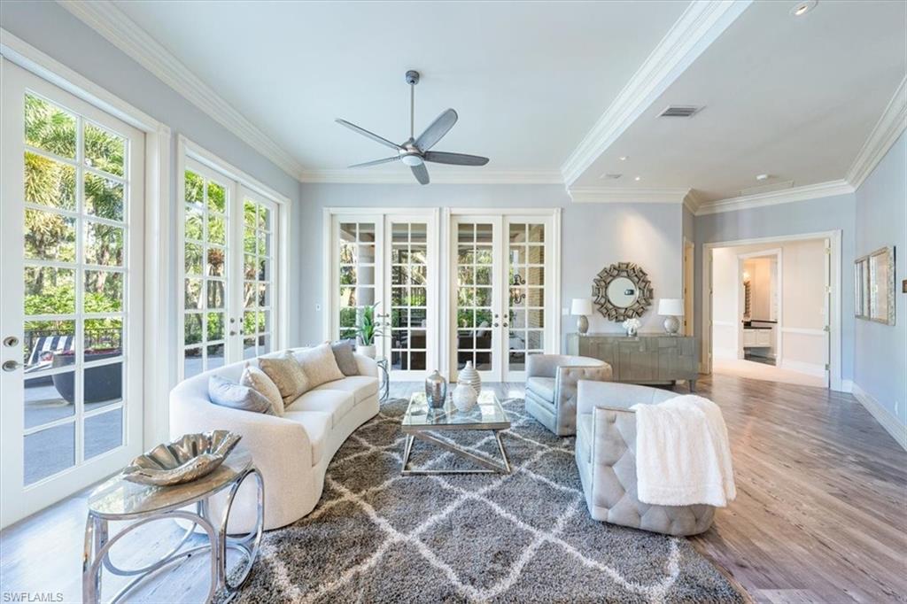 QUAIL WEST - Residential