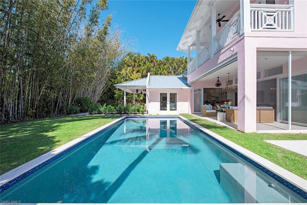 PARK SHORE - Residential