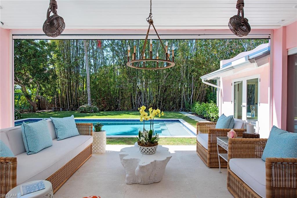 PARK SHORE - Residential