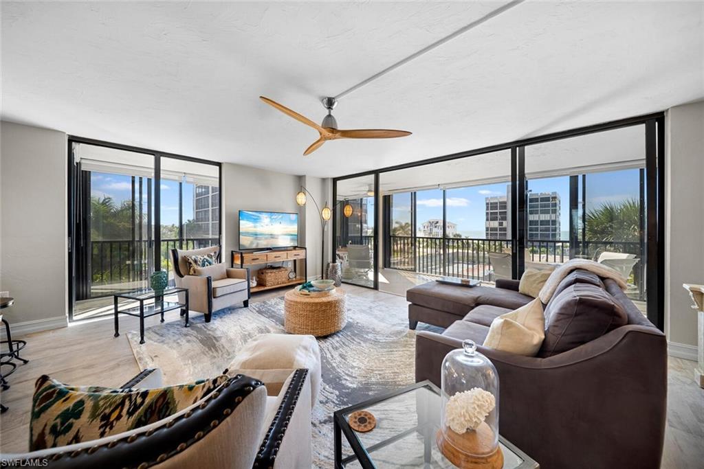 SEA ISLES - Residential