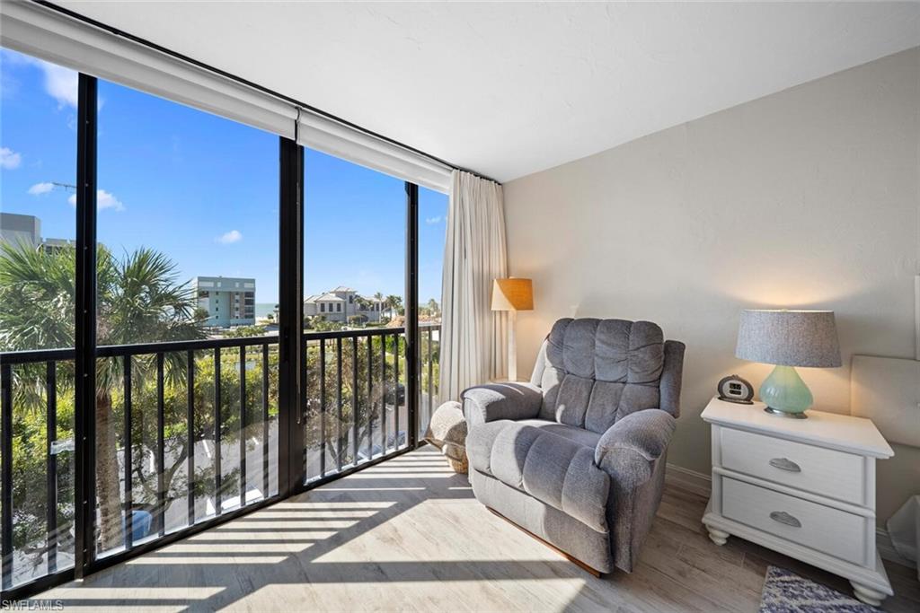 SEA ISLES - Residential