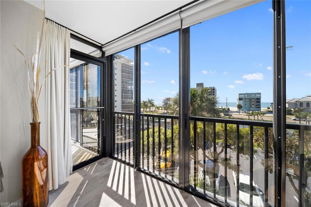 SEA ISLES - Residential