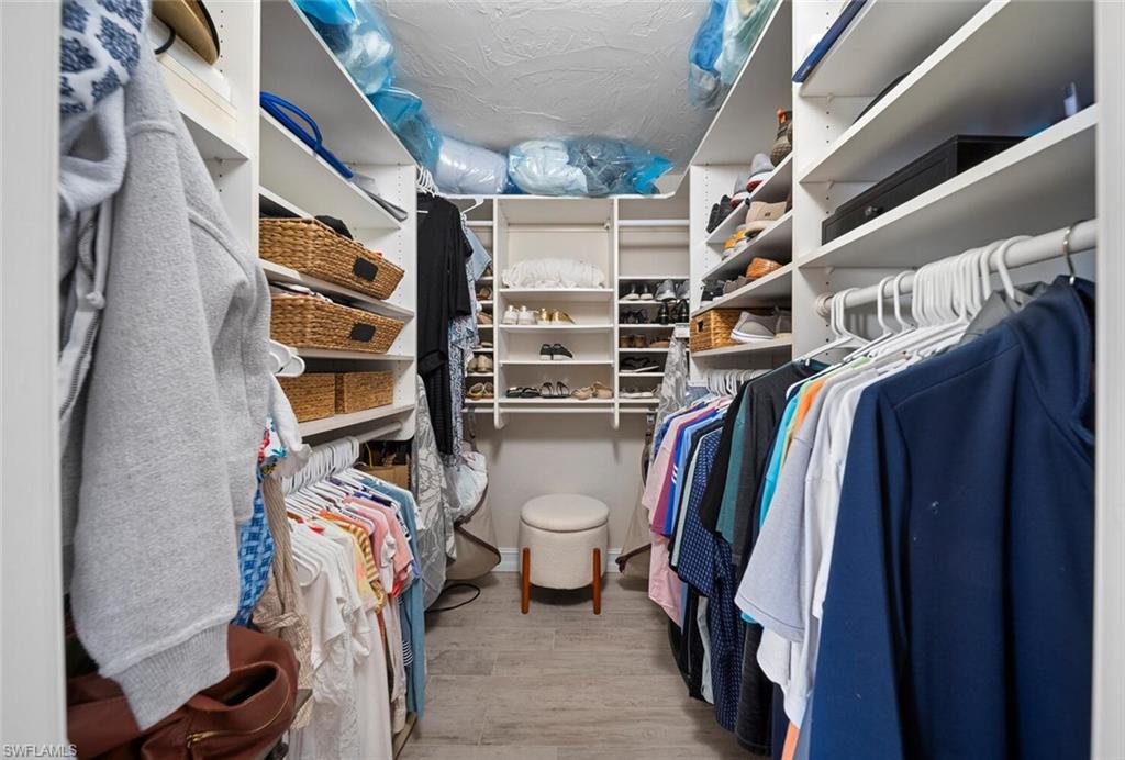 SEA ISLES - Residential