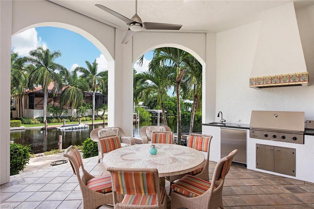 AQUALANE SHORES - Residential