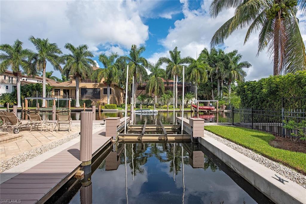 AQUALANE SHORES - Residential