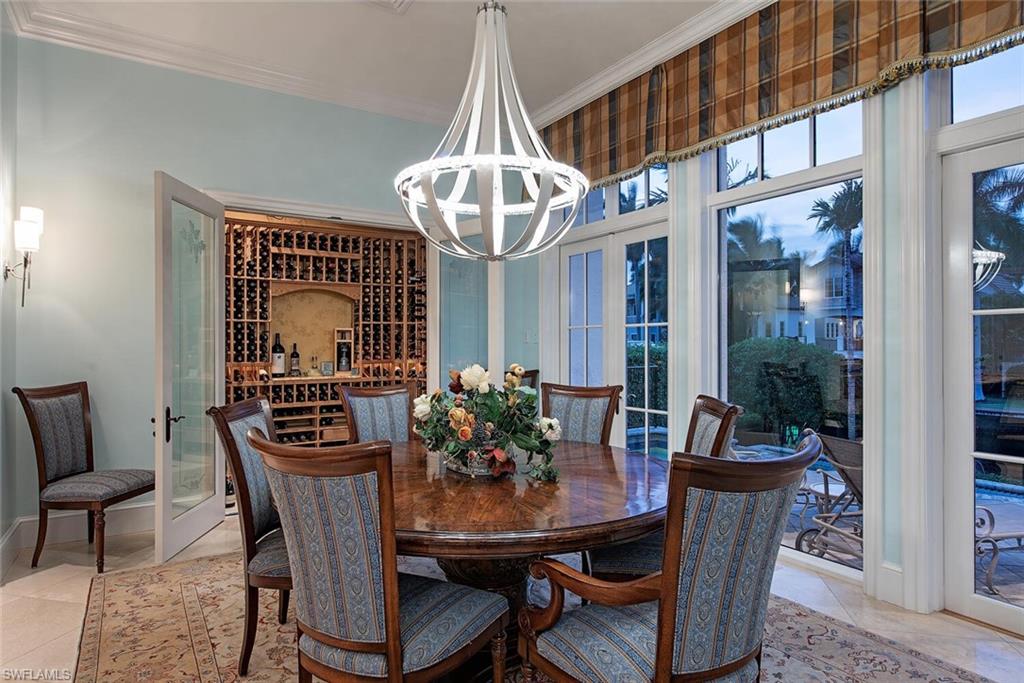 AQUALANE SHORES - Residential