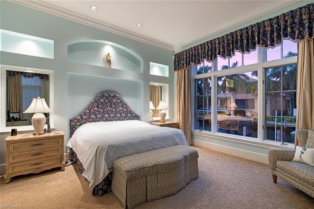 AQUALANE SHORES - Residential