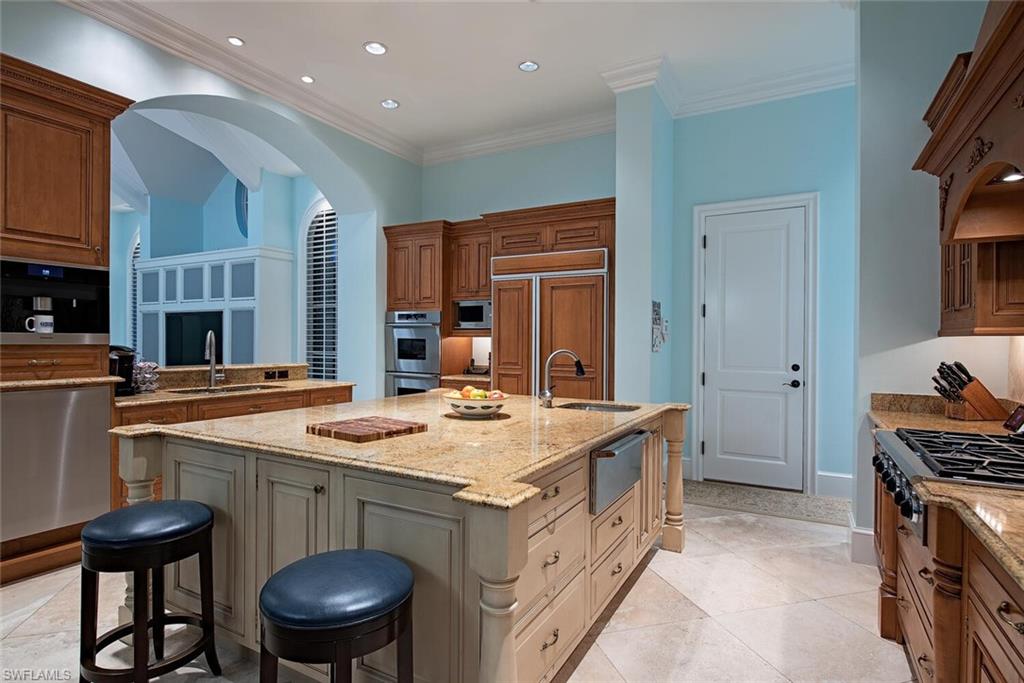 AQUALANE SHORES - Residential