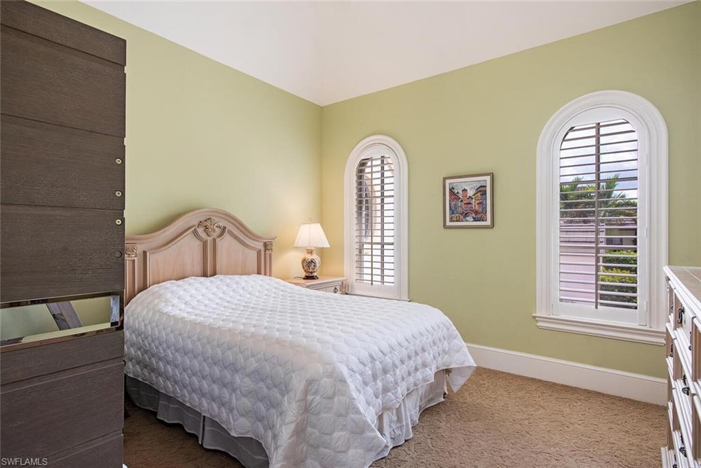 AQUALANE SHORES - Residential