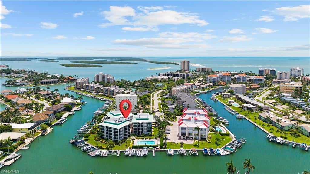 845 Collier CT 505