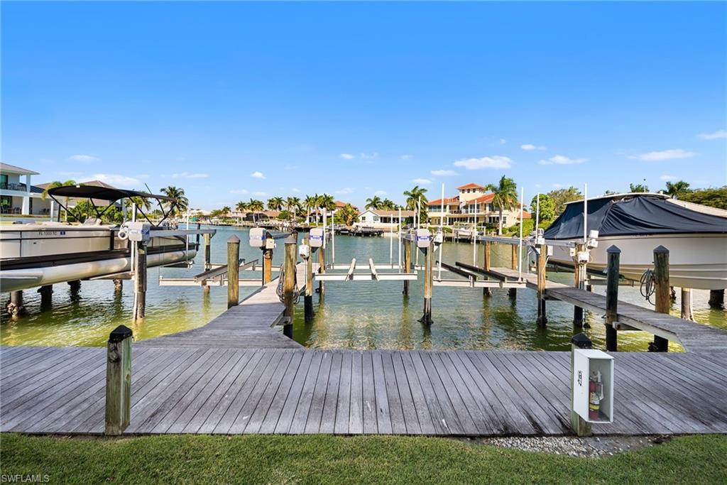 845 Collier CT 505