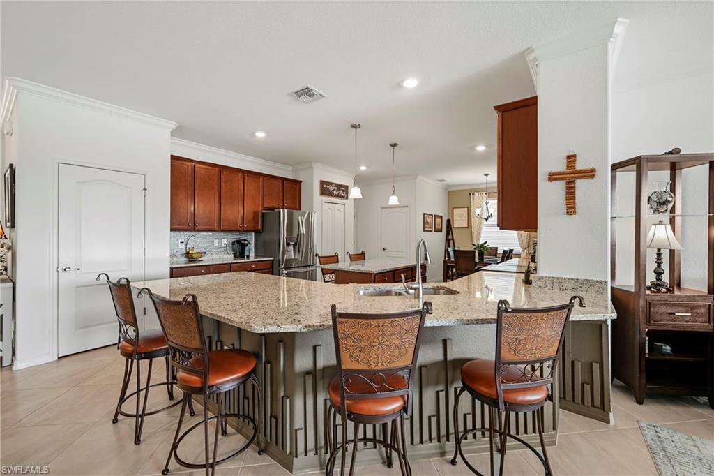 PORTICO - Residential