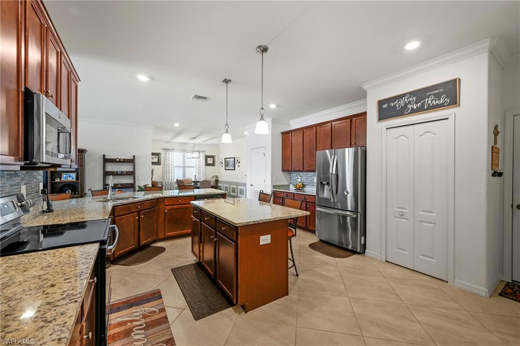 PORTICO - Residential