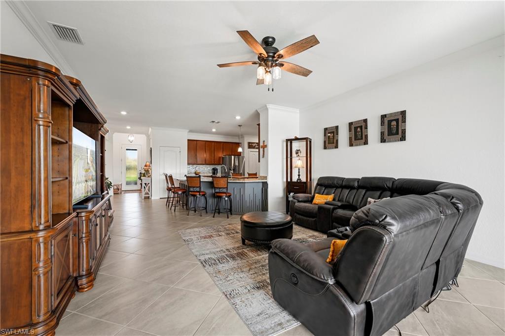 PORTICO - Residential