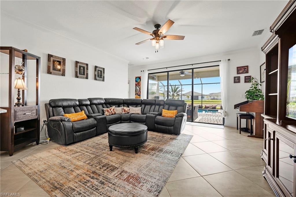 PORTICO - Residential