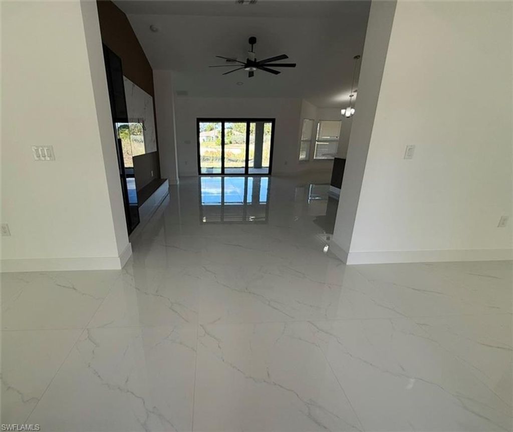 Photo of 3311 2nd ST SW, LEHIGH ACRES, FL 33976 (MLS # 226013656)