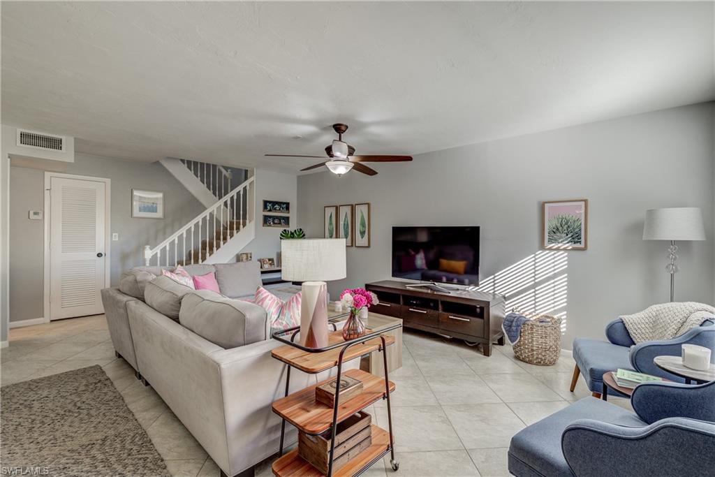 FAIRWAY FOREST VILLAS - Residential