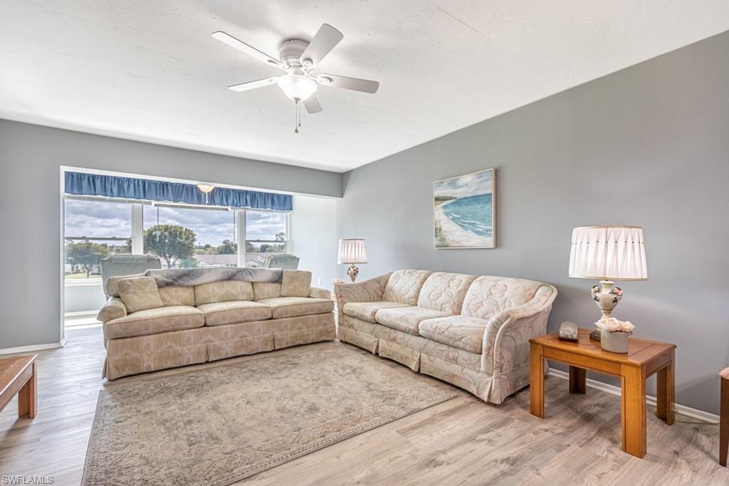 SEVEN LAKES - Residential