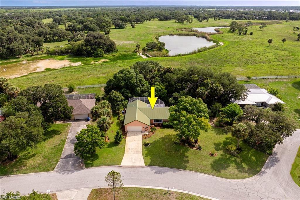 LAUREL OAKS - Residential