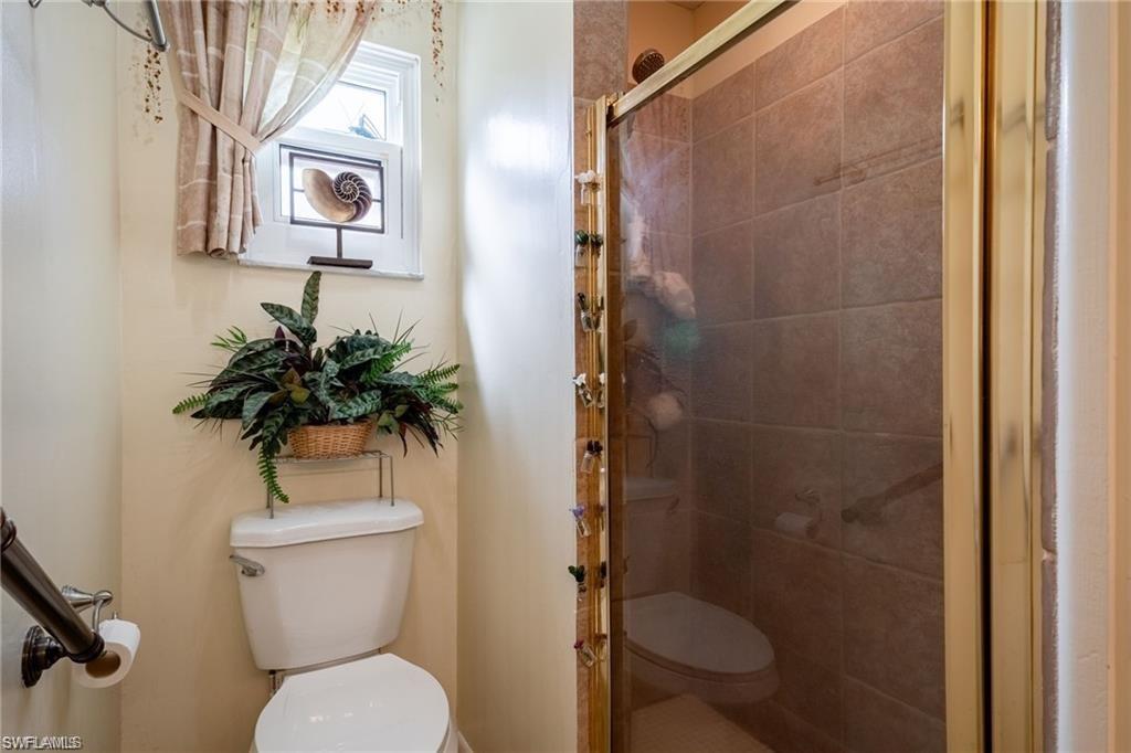 LAUREL OAKS - Residential