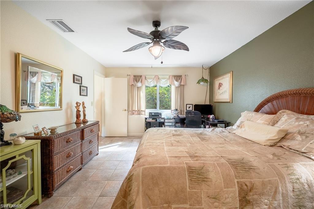 LAUREL OAKS - Residential