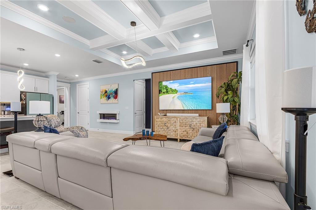 DEL WEBB OAK CREEK - Residential