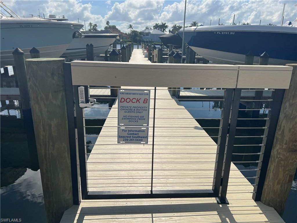 4450 Gulf Shore BLVD N