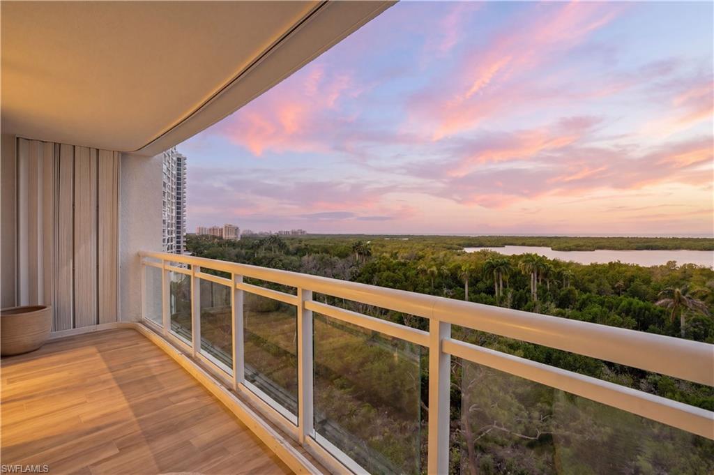 KALEA BAY TOWER 400 - Residential